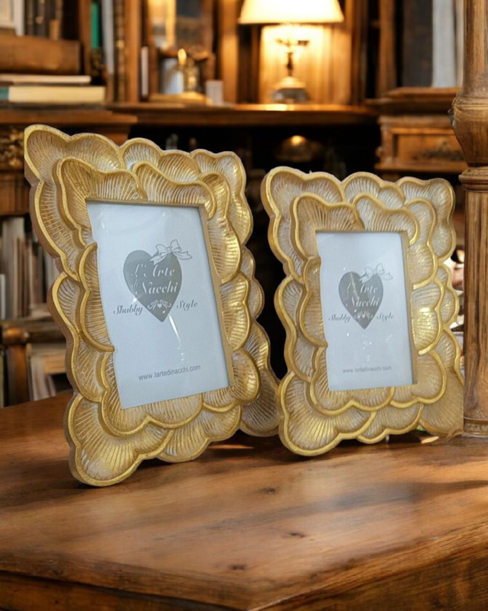 Cornice in oro lk100